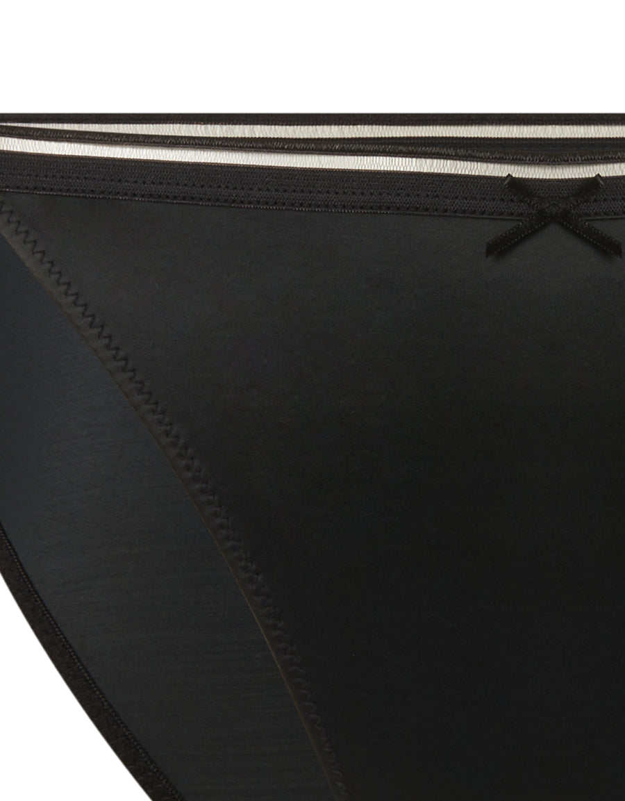 Black Lace-Trimmed Tanga