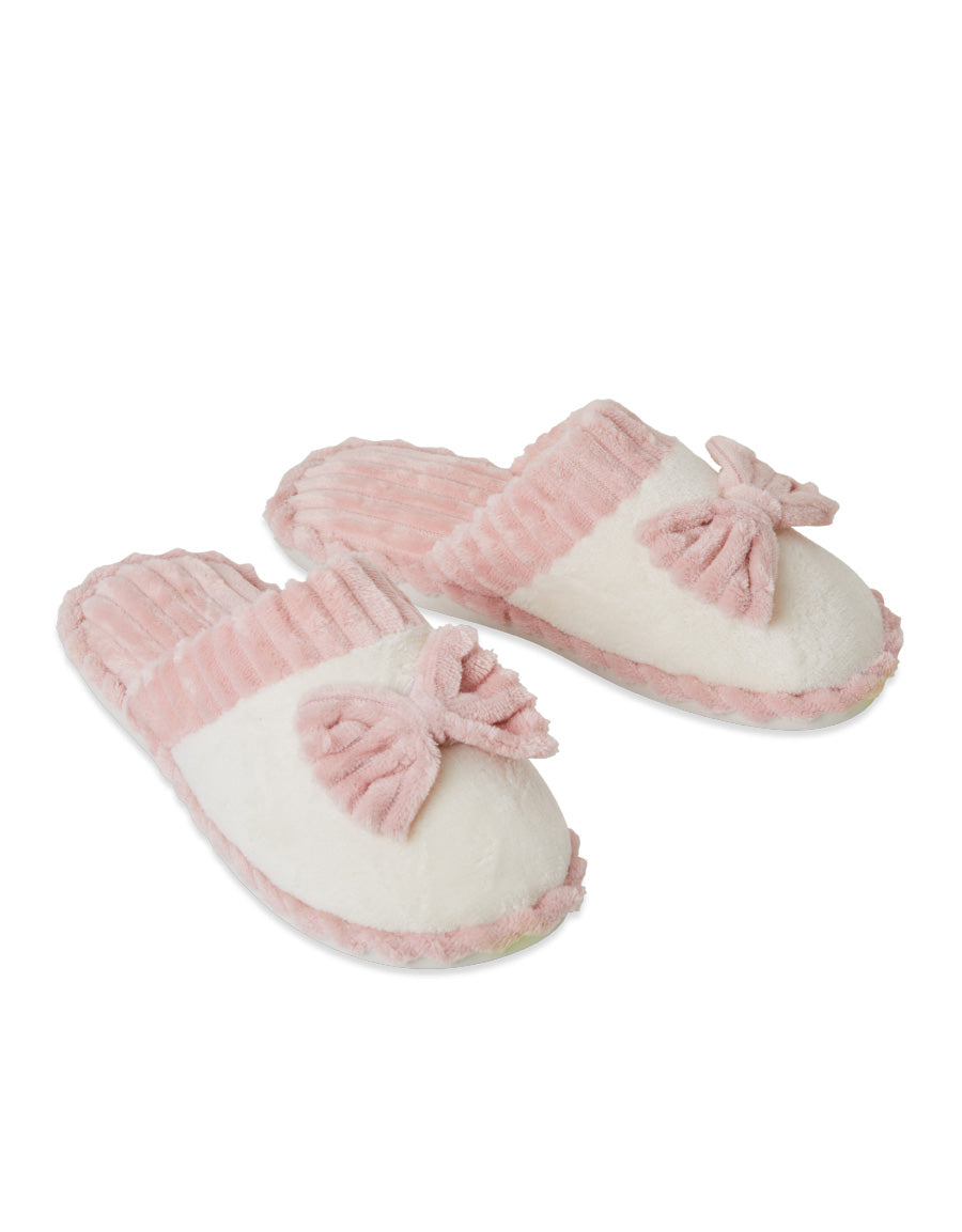 Closed Toe Slippers