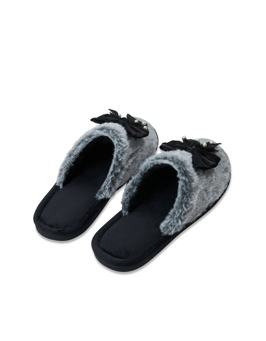 Closed Toe Slippers