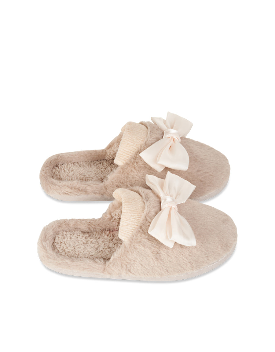 Closed Toe Slippers