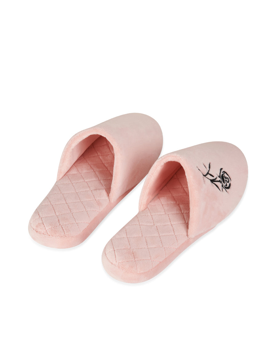 Closed Toe Slippers