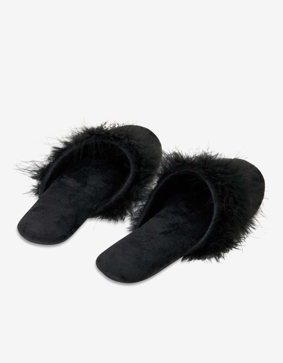 Close Toe Slippers