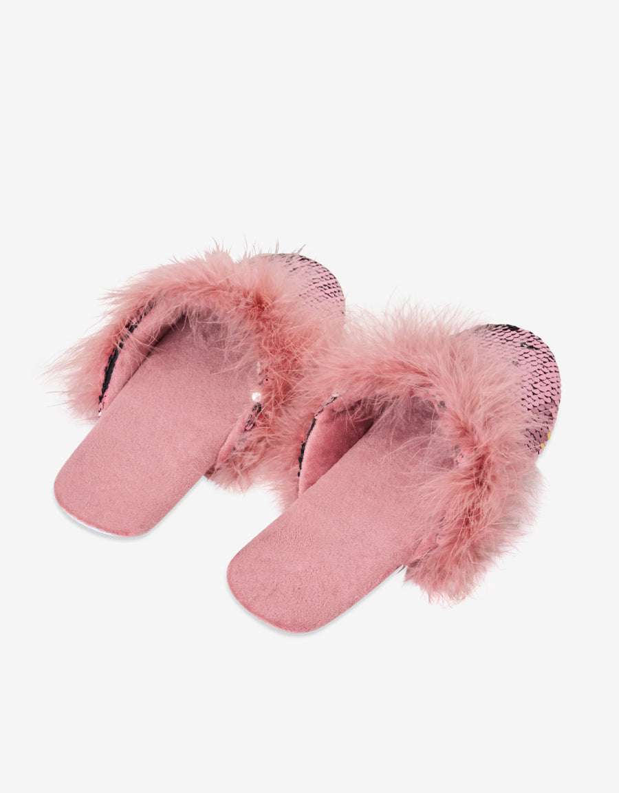 CLOSE TOE SLIPPER
