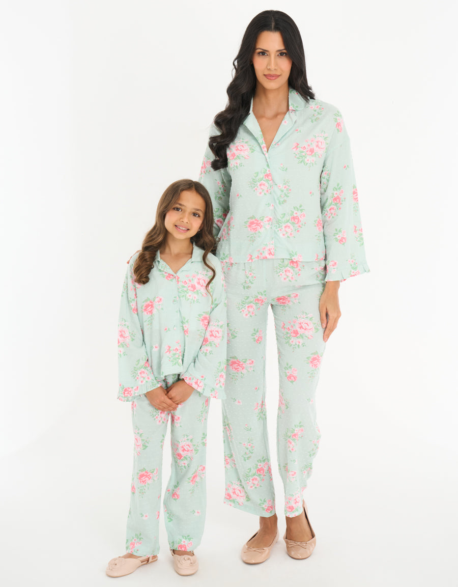 Long-Sleeve Shirt with Pants Pajama Set in Light Green