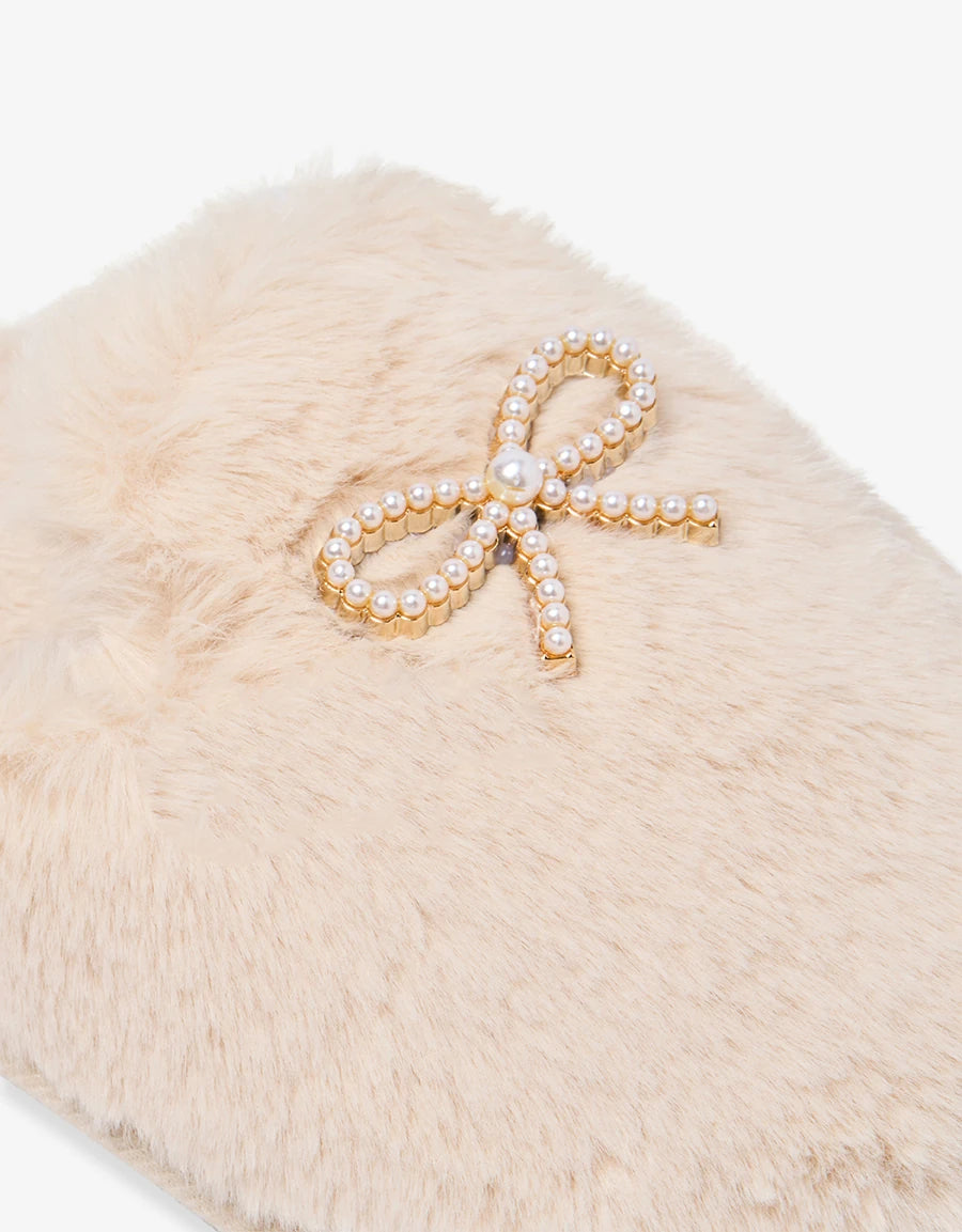 Pearl Detail Closed-Toe Slipper