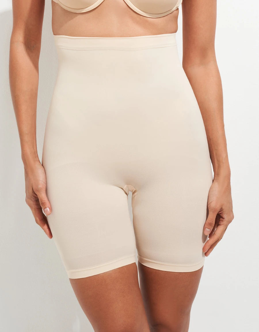 Seamless Shaping Long Leg Shorts