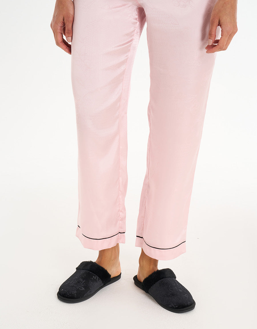 Closed Toe Slippers