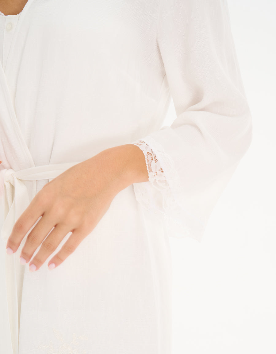 Short Robe in Ivory