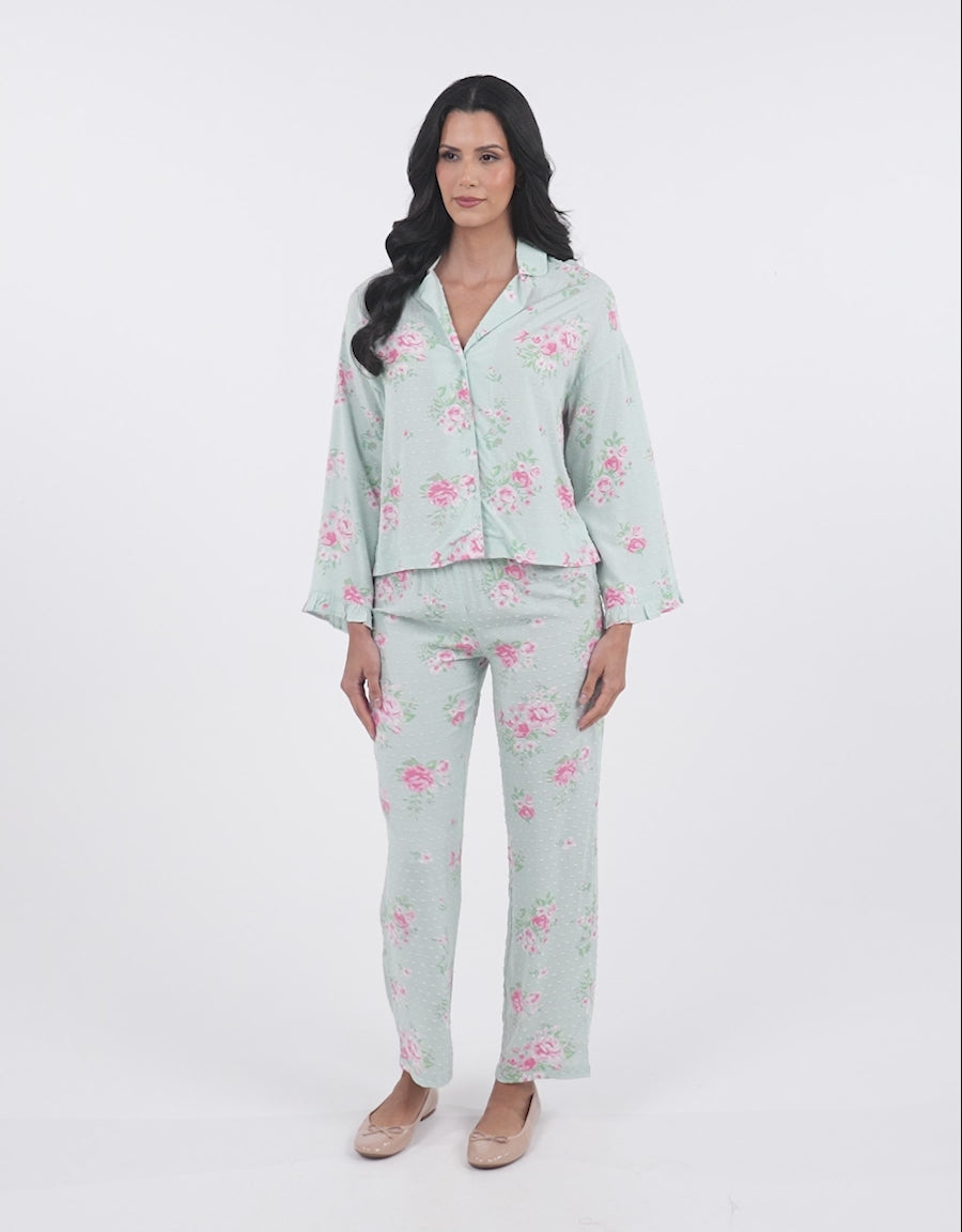 Long-Sleeve Shirt with Pants Pajama Set in Light Green