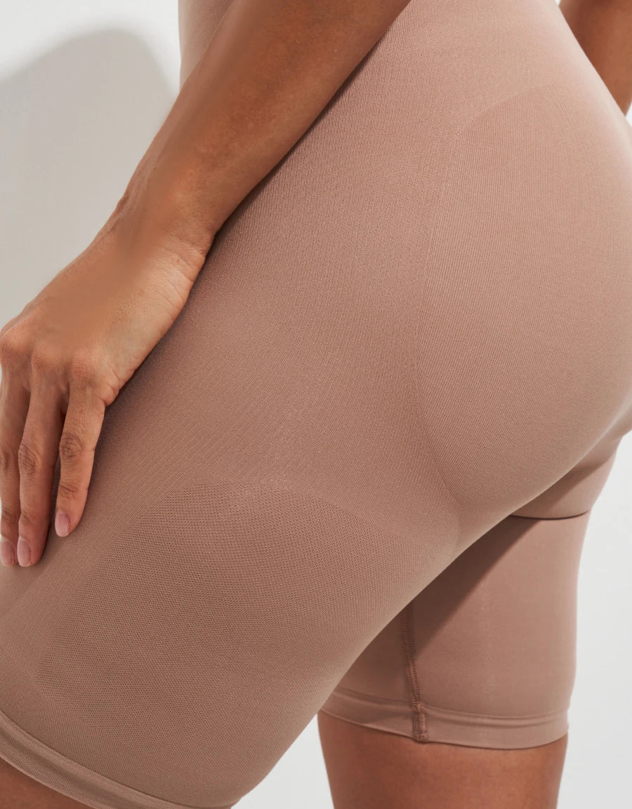 Seamless Shaping Long Leg Shorts